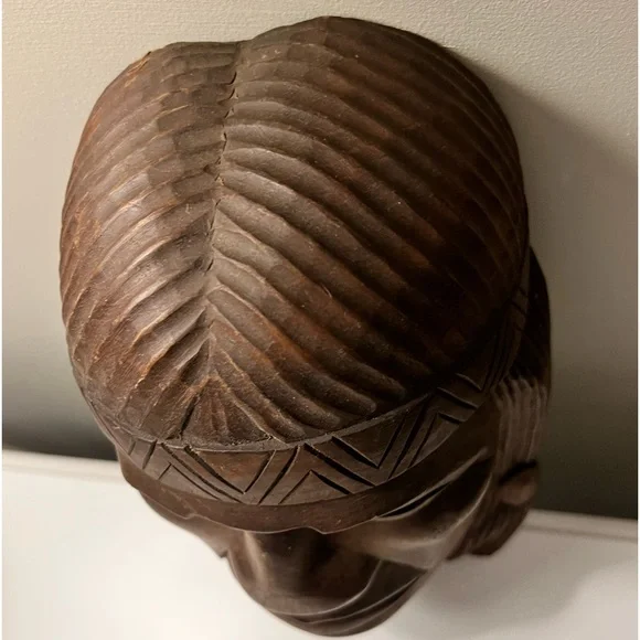 Vintage Hand Carved Wood Native American Indian Head Wall sculpture - Picture 8 of 12